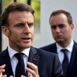 Francia en Crisis: Macron Anunciará Nuevo Primer Ministro Pronto