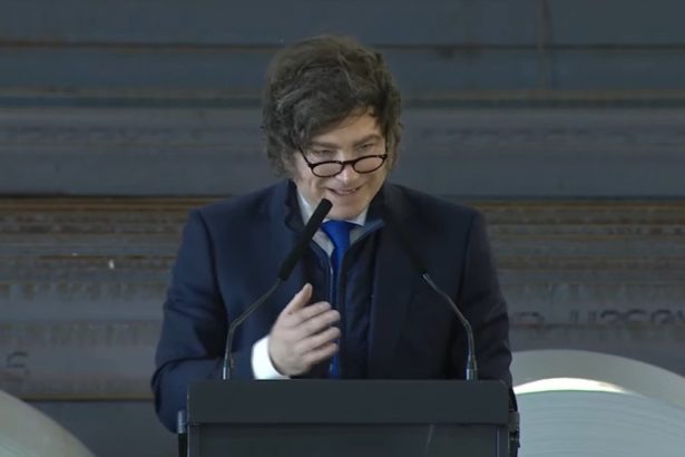 Milei promete ‘revolución productiva’ mientras busca votantes clave