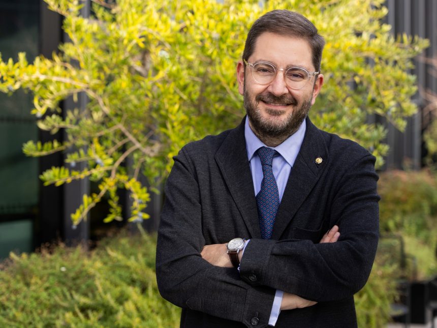 Manuel Muñiz: EE. UU. Revierte su Ciencia Posguerra hacia Europa
