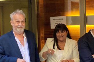 David Lebón se casa a los 73: una emotiva ceremonia con famosos