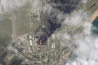 Ucrania lanza drones y desmantela depósito ruso en Crimea