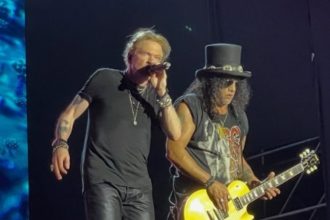 Guns N’ Roses brilla en Huracán: homenaje a Ozzy y energía desbordante