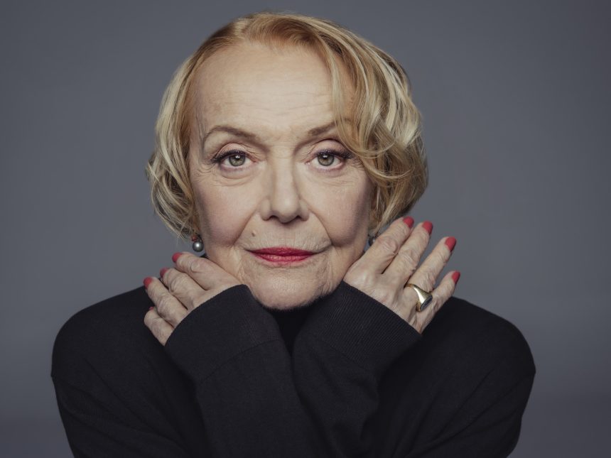 Marilú Marini: Vitalidad y Nuevos Proyectos en Netflix a los 20