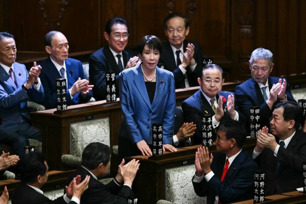 Japón elige a su nueva líder: ¡una baterista de heavy metal!
