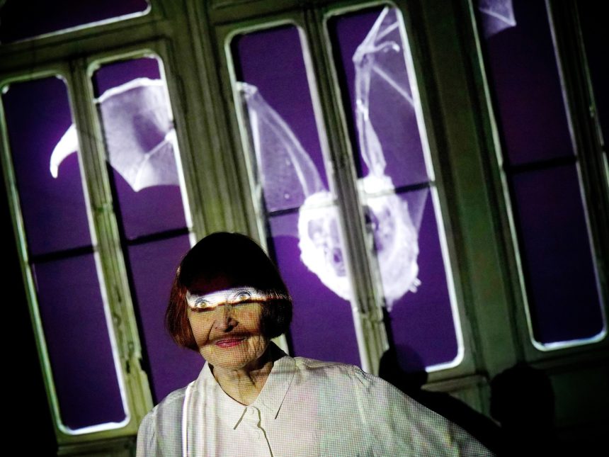 Margarita Bali: A los 82 años, danza, crea y abraza la tecnología