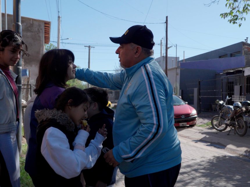 Transformando vidas: La orquesta que aleja a niños de la violencia