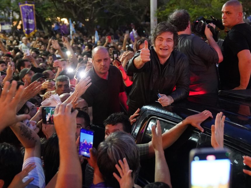 Javier Milei cierra campaña en Rosario: Gabinete en transformación