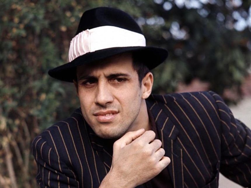 El enigma de Adriano Celentano: el hit viral en falso inglés
