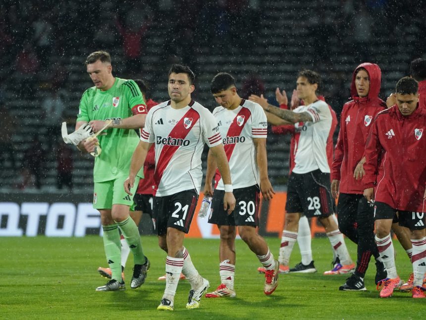 Independiente Rivadavia avanza a la final: Centurión brilla y Villa decide