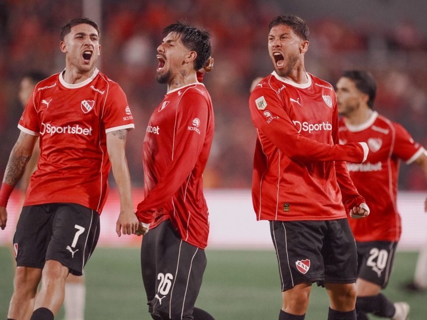 Independiente rompe la mala racha y celebra su primera victoria