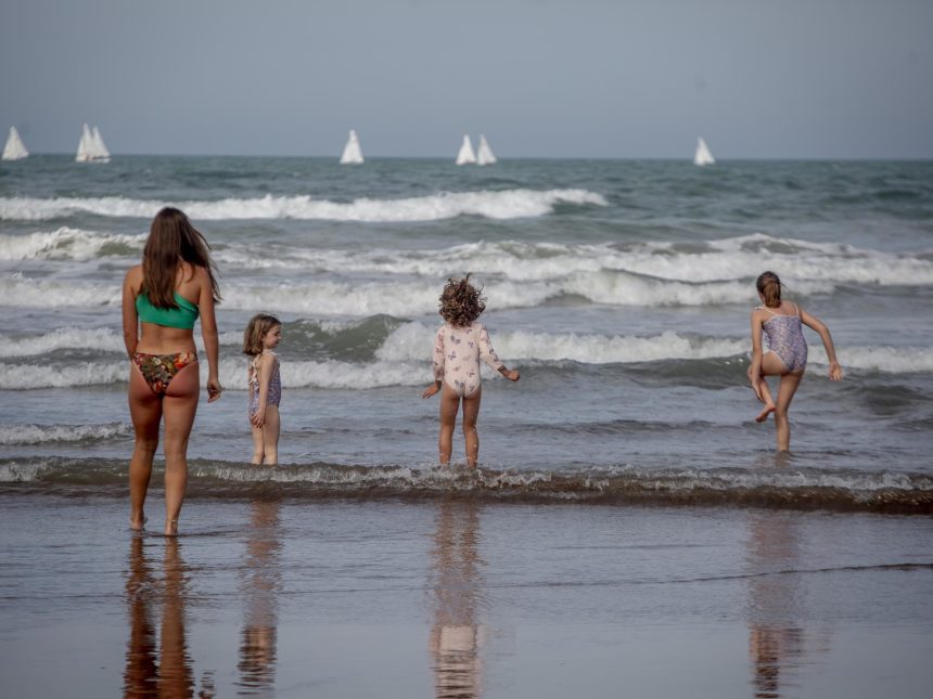 ¡Cuidado! Los celulares ponen en riesgo la seguridad de los niños