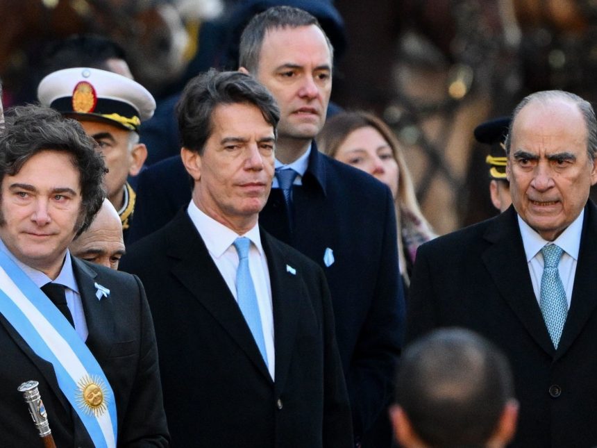 Ministros que renunciaron en el Gobierno de Milei: Un repaso