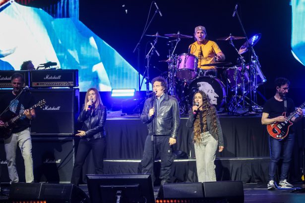 Descubre a Ana Tamagno: La nueva voz del rock en Diputados