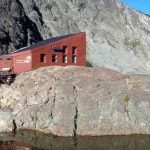 Bariloche en Crisis: Cancelan Habilitaciones para Refugios de Montaña