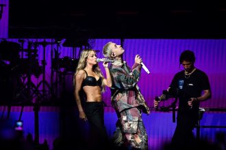 Tiago PZK deslumbró en el Movistar Arena con su increíble dream-team