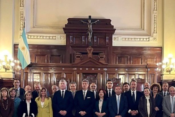 Jueces Alerta: Reducción del 8% en Presupuesto de Justicia Federal