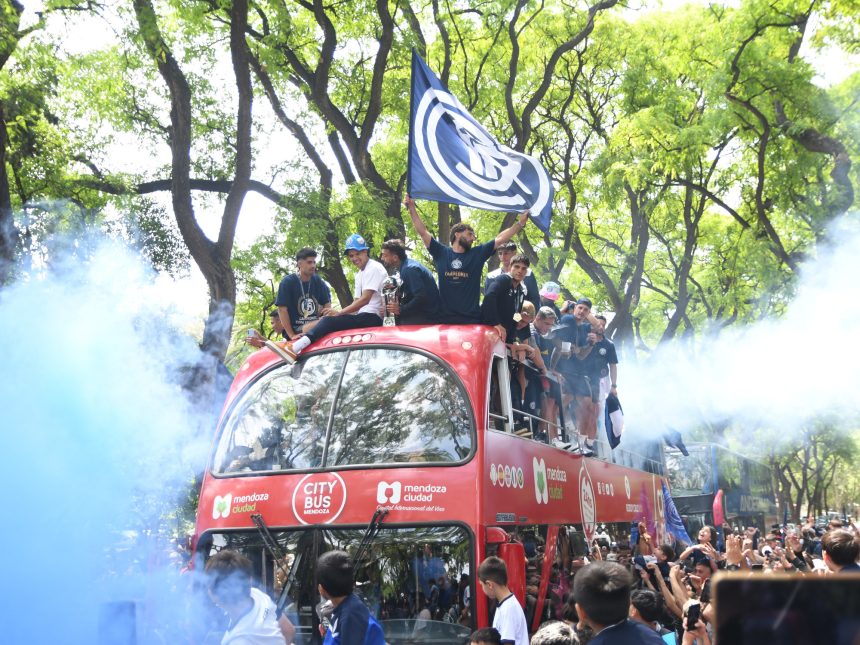 Fiesta en Mendoza: Independiente Rivadavia celebra su título 2025