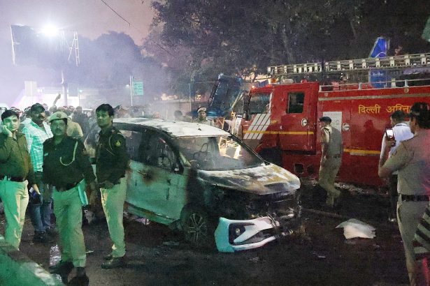 Explosión en Nueva Delhi: Terror y caos en zona turística, 8 muertos