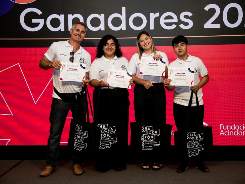 Estudiantes santafesinos ganan concurso con innovador proyecto de energía hídrica