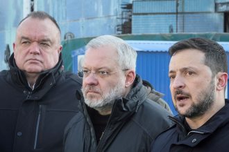 Ucrania: Zelenski enfrenta escándalo de corrupción y batallas legales