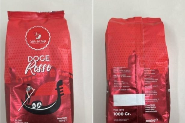 Productos cotidianos prohibidos por la Anmat: café, tomate y más