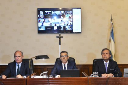 Reunión clave: La Cámara de Casación excluye a abogados de Cristina y De Vido