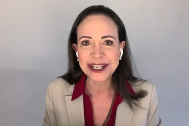 María Corina Machado advierte a militares: ¡La hora decisiva se acerca!