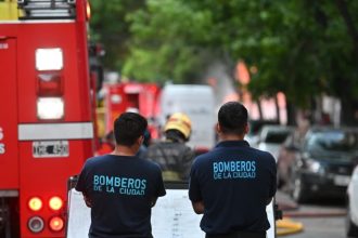 Tragedia en Flores: Niño pierde la vida tras caer en ascensor