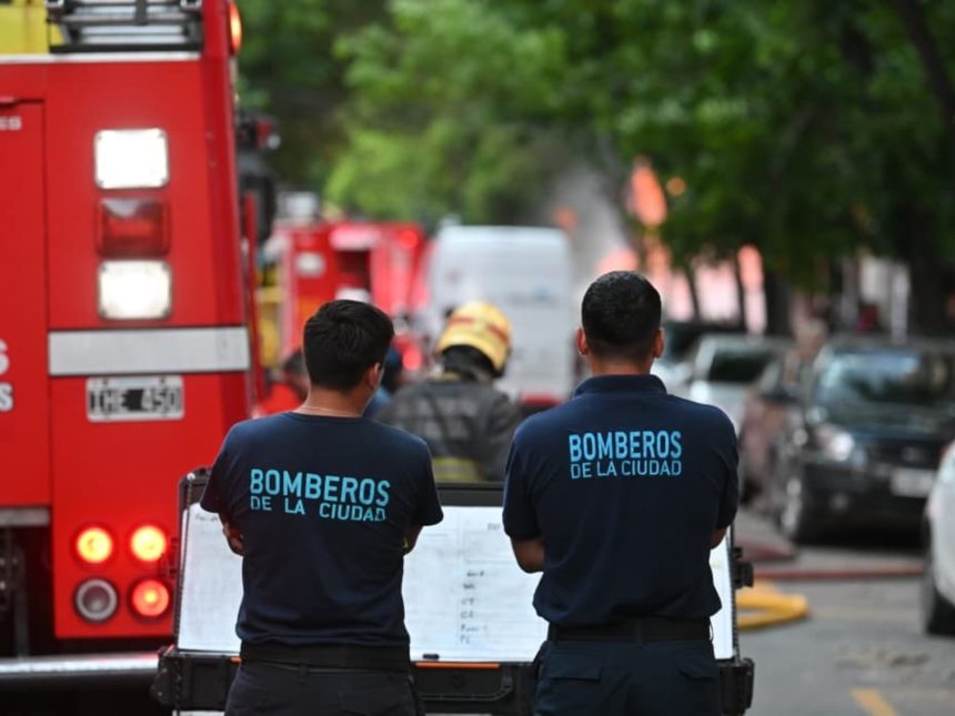 Tragedia en Flores: Niño pierde la vida tras caer en ascensor