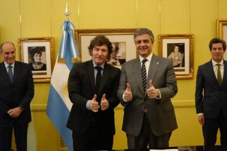 Javier Milei elogia a Jorge Macri por exitosa colocación de deuda