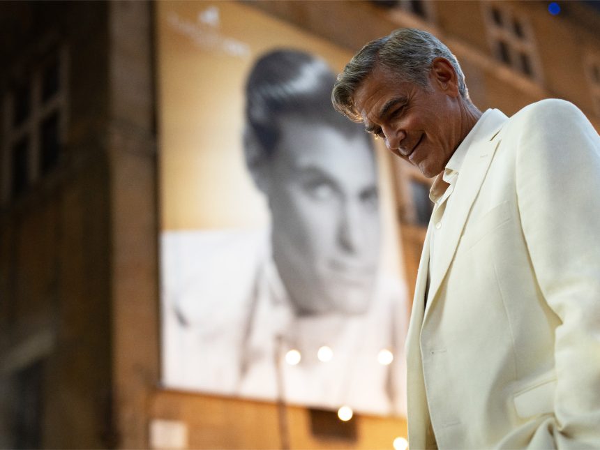 George Clooney revela su reflejo en la entrevista con Jay Kelly