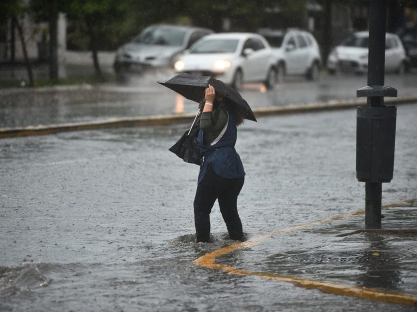 ¡Alerta! Tormentas y vientos intensos en Buenos Aires y 17 provincias