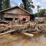 Tragedia en Indonesia: Más de 300 muertos por devastadoras inundaciones