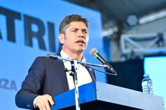 Desconfianza en Kicillof: Legislatura exige ley previa para deuda
