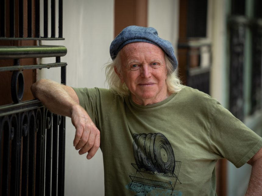 Miguel Cantilo a los 76: Rock, denuncia y legado familiar