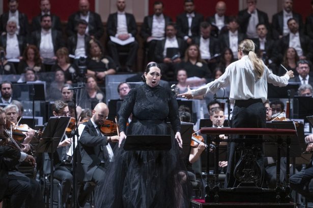 Centenario de la Orquesta y Coro Estables del Colón: ¡Una Gala Inolvidable!