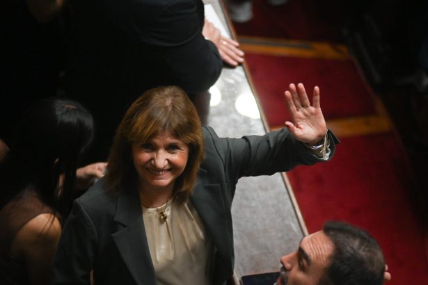 Senado en Acción: Debate Frenético sobre la Reforma Laboral Esta Semana