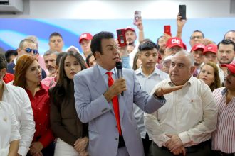 Salvador Nasralla denuncia ‘fraude monumental’ en elecciones hondureñas