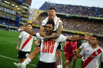 Boca acelera: Riquelme busca fichar a Borja de River Plate