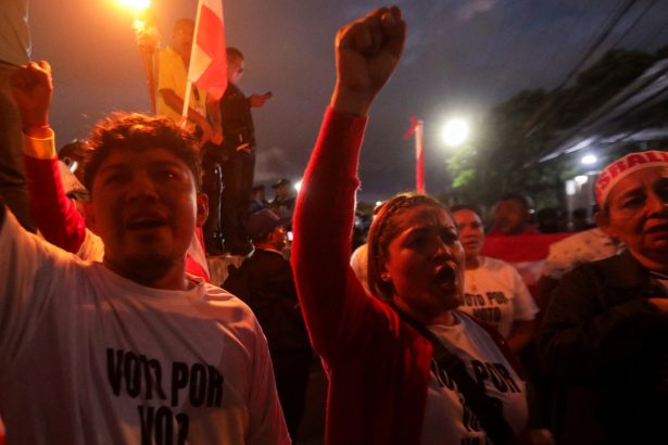 Honduras: Gobierno alerta sobre posible golpe de ex presidente Hernández