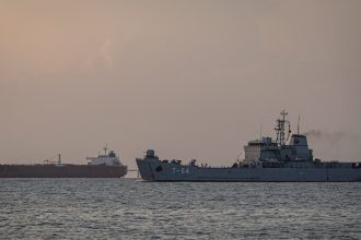 Caribe en Alerta: Armada de Venezuela Protege Buques Petroleros