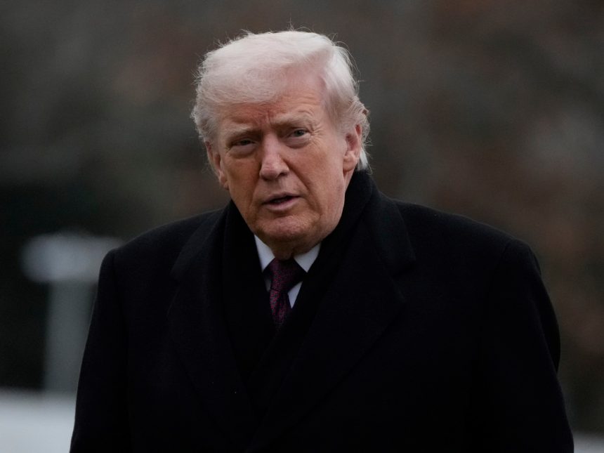 Donald Trump en TV: ¿Convencerá a EE. UU. de que lo mejor viene?