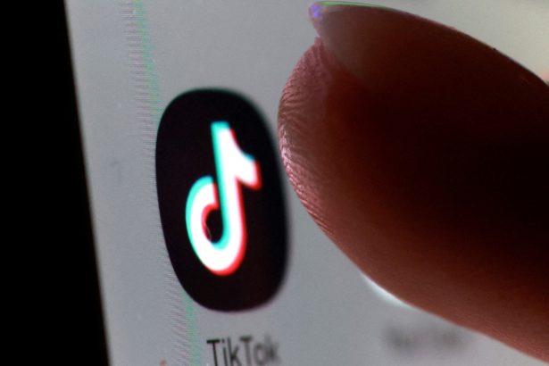 ¡Adiós a la Controversia! TikTok Vende sus Operaciones en EE. UU