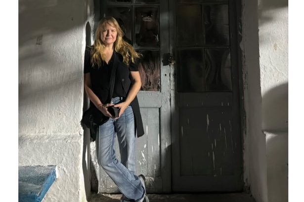 Escapando de la Melancolía: Fiestas, Viajes y Momentos Íntimos