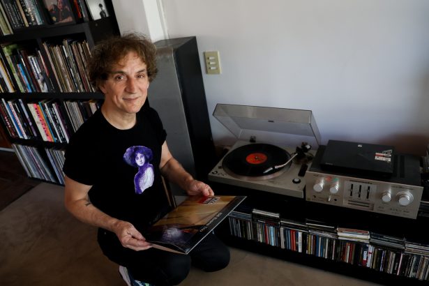 Fernando Samalea revela secretos del rock en su nuevo libro y conciertos