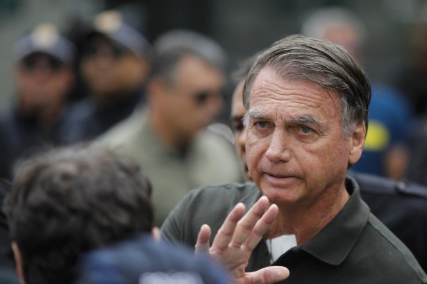 Jair Bolsonaro saldrá de prisión por Navidad para someterse a cirugía