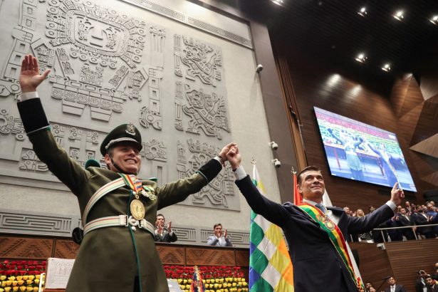 Bolivia: Crece la tensión entre Rodrigo Paz y su vicepresidente opositor