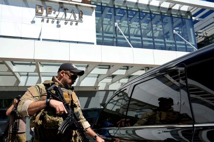 Jair Bolsonaro: Ex presidente de Brasil se recupera tras cirugía exitosa