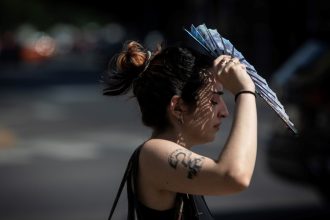 Alerta Naranja: Calor extremo y chaparrones en Año Nuevo