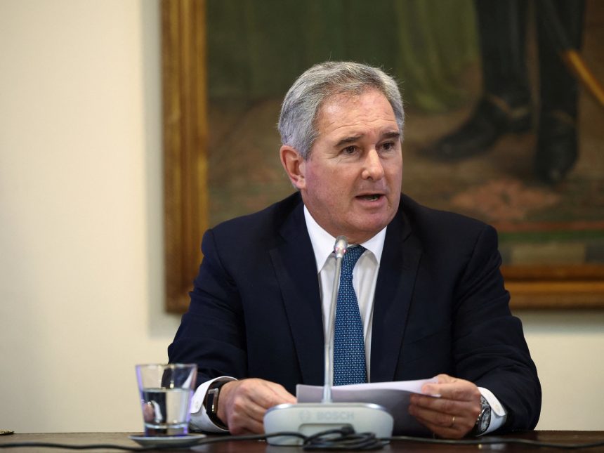 El canciller Quirno exige al embajador en Suiza actualizar su web